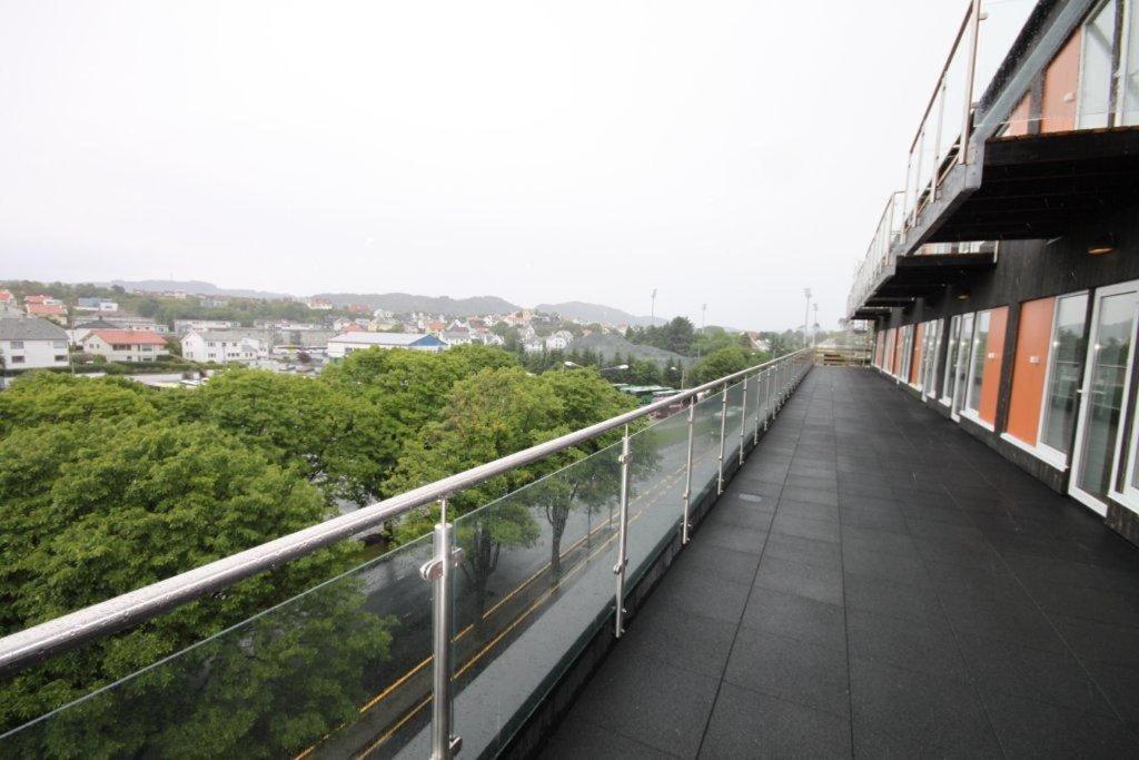 Flotmyrgarden Apartment Hotel Haugesund Esterno foto