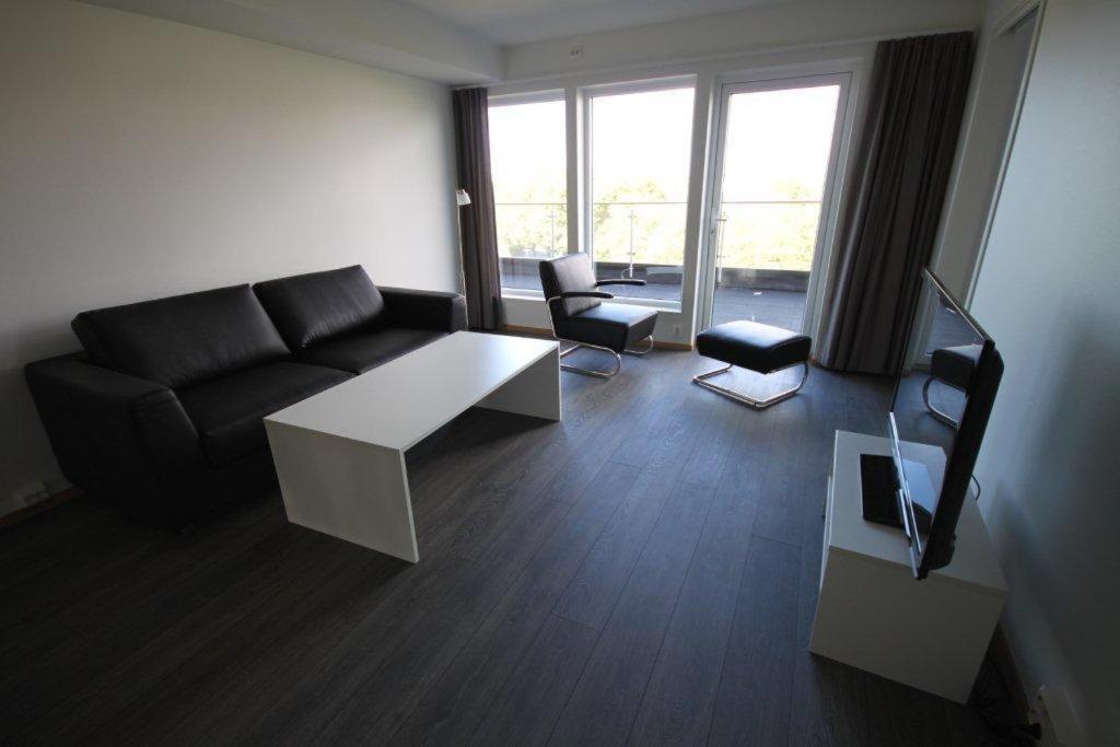 Flotmyrgarden Apartment Hotel Haugesund Esterno foto