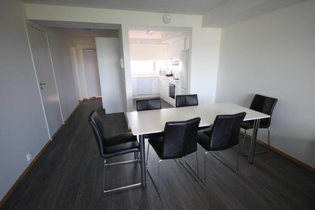 Flotmyrgarden Apartment Hotel Haugesund Esterno foto